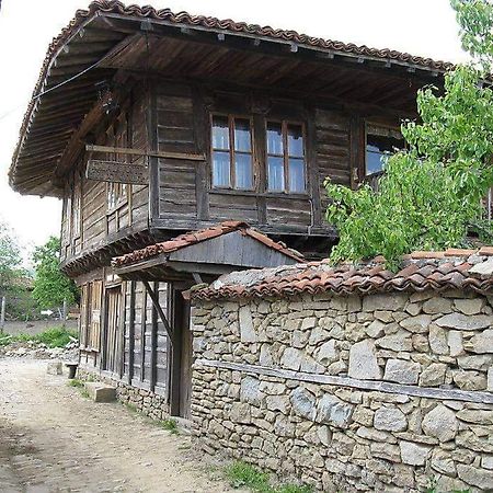 Hotel Къщата На Художника Žeravna Exteriér fotografie